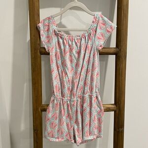 Adorable Seashell Romper, EUC